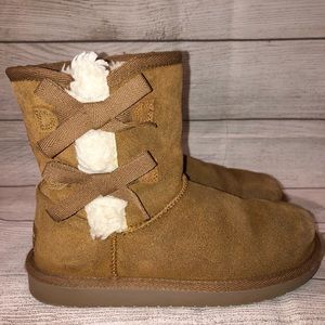 Girls Koolaburra Ugg Boots sz 4Y